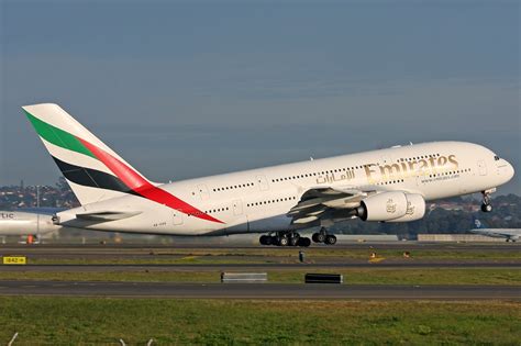 Fileemirates Airbus A380 861 Syd Gilbert 1