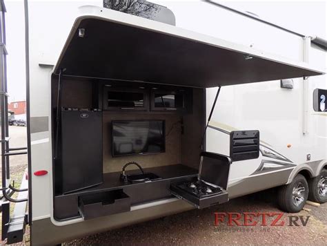 Cook up a storm while enjoying the great outdoors. Jayco Eagle Travel Trailers: Living The RV Good Life ...