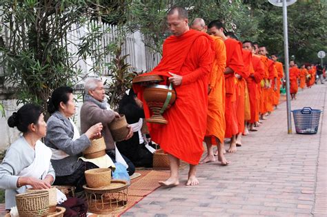 Alms Giving Ceremony In Luang Prabang Luang Prabang Attractions Go