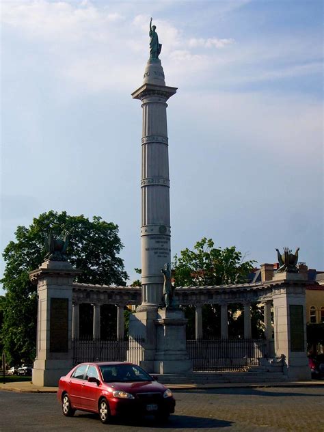 Jefferson Davis Monument On Monument Avenue In Richmond V Flickr