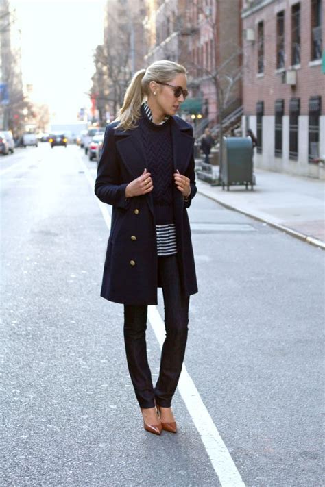 25 Ways To Style A Navy Blue Coat Stylecaster Fall Winter Outfits