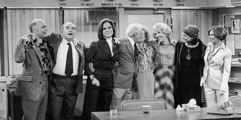 As ted baxter) and mary tyler moore (as mary richards) in a scene from the last episode of the mary. What the Cast of the "Mary Tyler Moore Show" Looks Like Now - Mary Tyler Moore Cast Photos