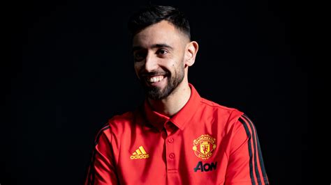 Check this player last stats: Bruno Fernandes Manchester United squad number confirmed