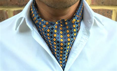 A Gentlemans Guide To Wearing A Cravat Or An Ascot