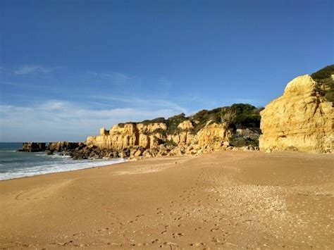Praia do castelo, located in the municipality of albufeira, algarve. Tourism in Praia do Castelo - Portugal - - Travel pro now