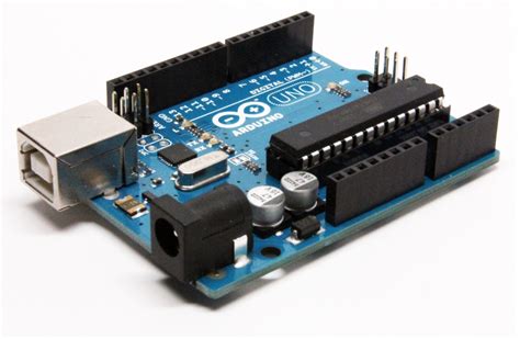 If you look at a pinout for the arduino uno board you will find that all the header connectors in the sides are connected to the microcontroller. Arduino Uno : Avantages, inconvénients, utilisation et ...