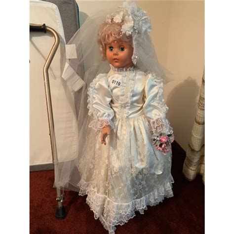 Bridal Doll Beck Auctions Inc