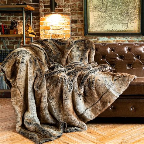 Battilo Home Faux Fur Throw Blanket Large Brown 150x200cm Luxury Fuzzy