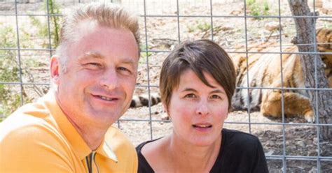 Rex) he says the realisation he had autism only dawned in 1995 when, aged 34, he wrote a list of the typical traits of the ­condition. Charlotte Corney (Chris Packham Girlfriend) Wiki, Bio, Age ...