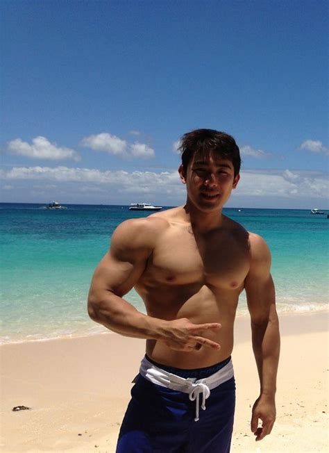 Muscle Asian Guy Asian Men Guys Swimmer