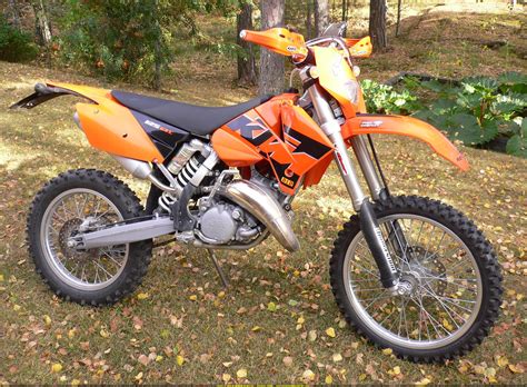 Presented motorcycle ktm 450 exc racing by year 2005 like many motorcyclists. 2005 KTM 125 EXC: pics, specs and information ...