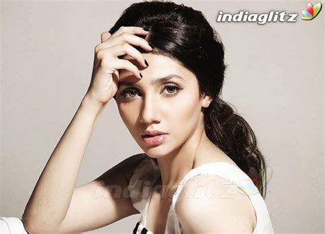 Mahira Khan Photos Bollywood Actress Photos Images Gallery Stills