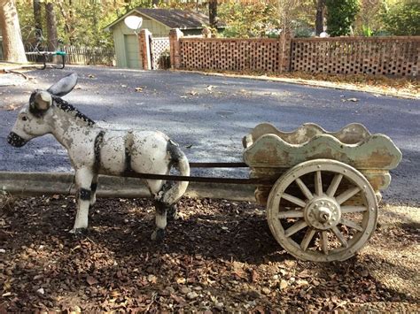 Making pots, planters, birdbaths, sculpture & more. A fantastic mid-century yard lawn decoration ornament ...
