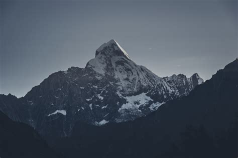 Grey Mountain Pictures Download Free Images On Unsplash