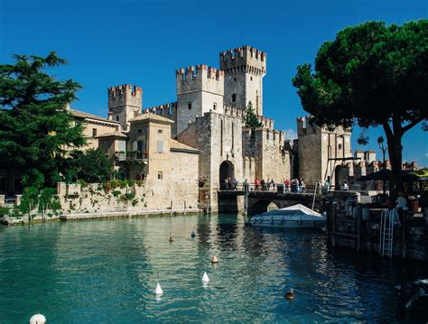 10 Amazing Castles You Have To Visit In Italy Hand Luggage Only
