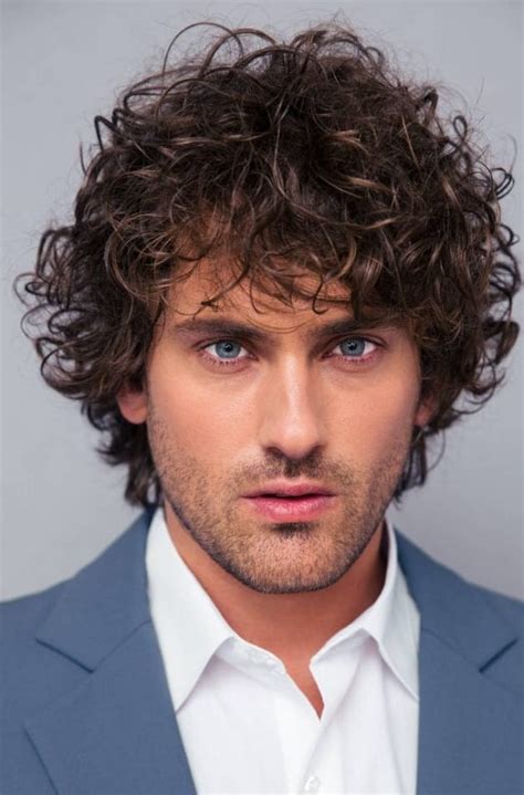 5 Sexy Curly Hairstyle To Make Men With Straight Hair Jealous