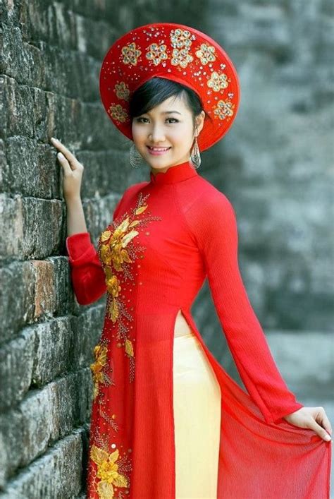 See more ideas about ao dai, vietnamese traditional dress, vietnamese dress. 68 best images about Vietnamese wedding dress on Pinterest ...