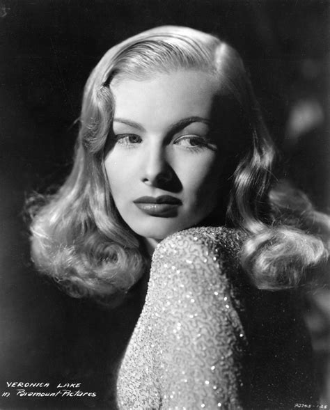 The 30 Most Iconic Fringe Moments Of All Time Veronica Lake Hair