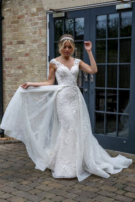 Wedding Dresses Glasgow Bridal Gowns Motherwell Alexia Designs