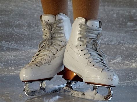 Maybe you would like to learn more about one of these? PATINAJE SOBRE HIELO: Historia, Pista, Normas, y más sobre ...