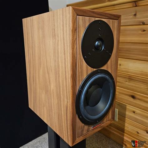Dynaudio Heritage Special Used Pair With Stand 20 Sale Pending