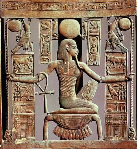 the god of eternity heh kneeling on the hieroglyphic for gold egypt museum egyptian art