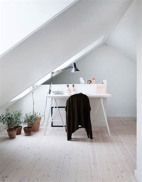 15 Bright Attic Spaces For An Office Or Studio