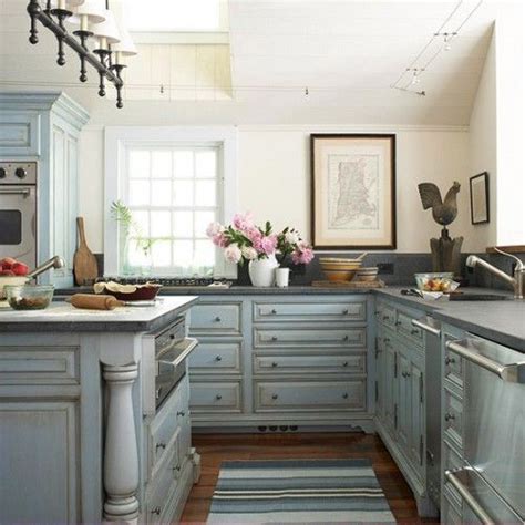 You like the look of their kitchen cabinets pictures but you would also like to know what are the precautions you should take before buying and how you can strike the best deal. 23 Gorgeous Blue Kitchen Cabinet Ideas | Shabby chic ...