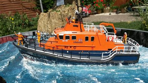 Airfix Rnli Severn Class Lifeboat 172 Scale Plastic Model Ship Kit A07280 Boats Ships Toys