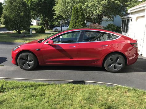 At a home charging station (with a 48a wall charger), the model 3 can add up to 44 miles of range per hour. Stock 2020 Tesla Model 3 Performance (stealth) 1/4 mile Drag Racing timeslip specs 0-60 ...