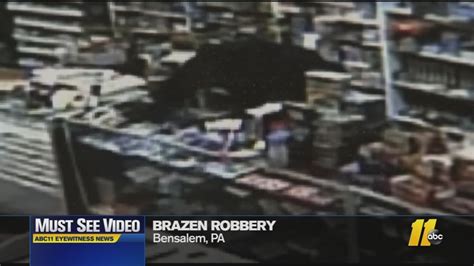 Must See Videos Brazen Robbery Caught On Camera Abc11 Raleigh Durham