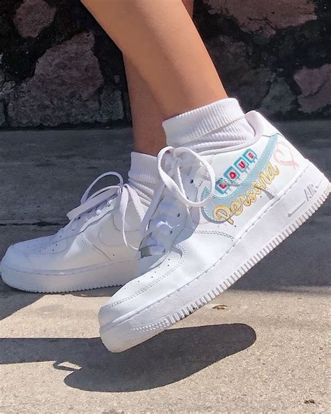 These customs are specially made to order and take approximately 6 weeks to be made to the high standard that we require in order to make your customs perfect for you. 30 IDÉES DE CUSTOM POUR DES AIR FORCE 1 | Chaussures de ...