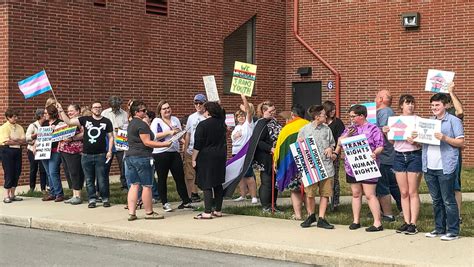 Heres How Indiana Schools Treat Transgender Students