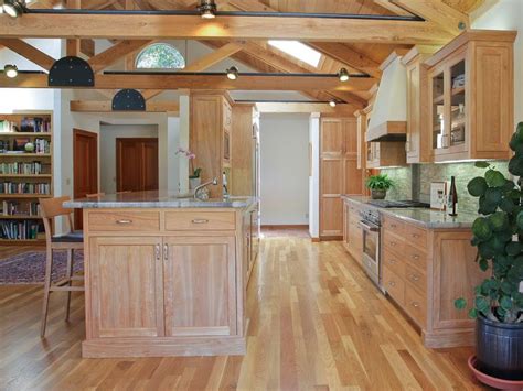 How To Design A Kitchen With Oak Cabinetry