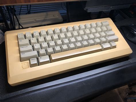 Experiments With The Apple M0110 Keyboard Vintage Keyboards Keebtalk