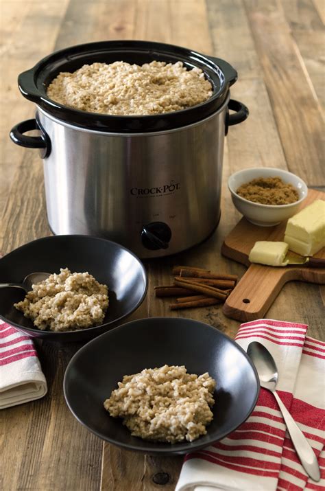 Now, old fashioned oatmeal or rolled oats are oat groats that have been steamed and rolled flat (hence the name rolled oats!). How to Make Steel Cut Oats in the Slow Cooker | Bob's Red Mill