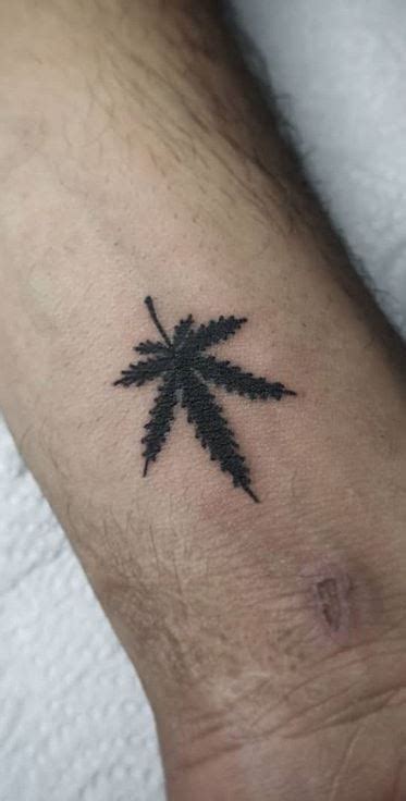 Irezumi tattoos forearm tattoos arm band tattoo body art tattoos mini tattoos small tattoos tattoos for guys tattoos for women sweet tattoos. 150 Unique Small Tattoos for Men - Tiny Tattoo Designs ...