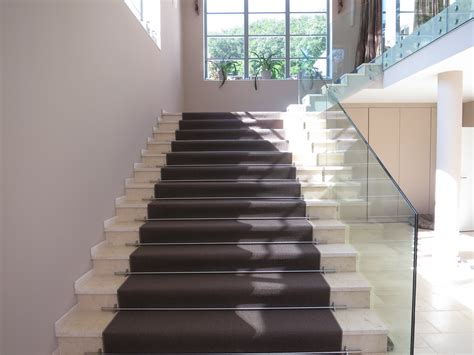 Teppichboden auslegware meterware schlinge grau anthrazit 400 und 500 cm breit, verschiedene längen. Stiegenteppich Sisalläufer - Gembinski Teppiche