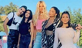 Kim Kardashian publica una foto antigua con sus hermanas y sus fans ...