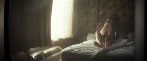 Nude Video Celebs Olivia Wilde Nude Meadowland 2015
