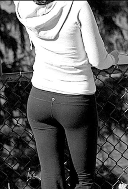 Hot Girl In Sex Yoga Pants Nice Butt Brokeassstuart Flickr
