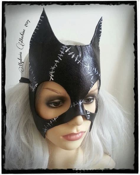 Gorgeous Catwoman Mask