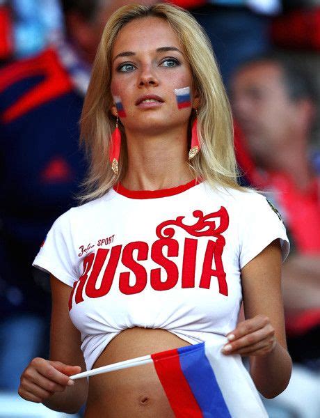 Русские болельщицы hot football fans football girls soccer fans soccer girl sporty girls