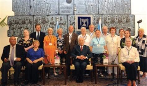 Holocaust Survivors Meet Their Belarus Rescuers The Jerusalem Post