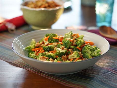 Broccoli Carrot Salad With Honey Dijon Vinaigrette Recipe Food