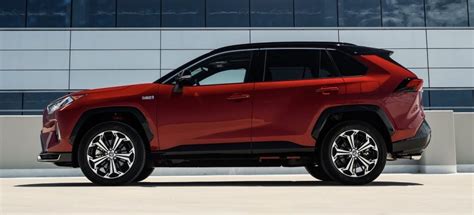 2022 Toyota Rav4 Poised To Defend Top Selling Crossover Crown 2022