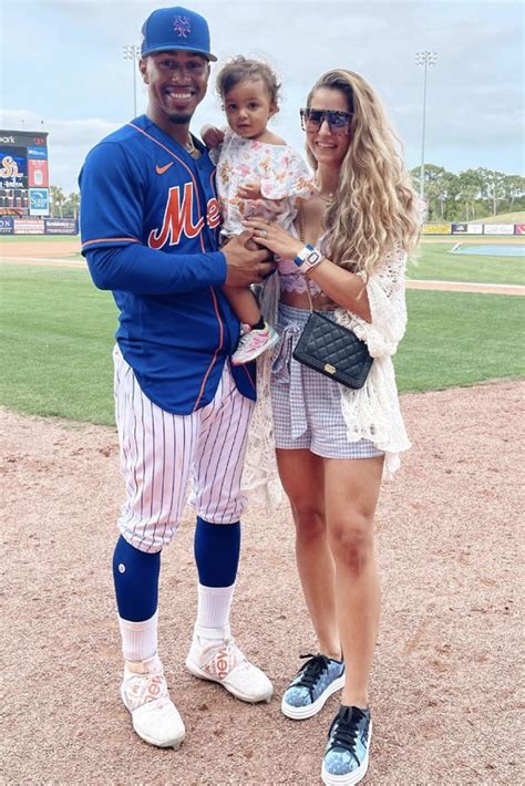 Meet The Gorgeous Wags Of The Mets Ahead Of Wild Card Showdown
