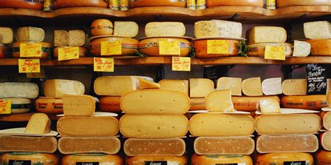 Cheese Types Chart Lists 65 Wonderful Cheeses