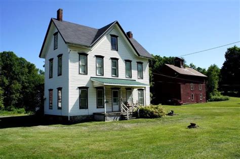 C1887 Historic Farm House For Sale Wbarn On 3 Acres Davenport Ny