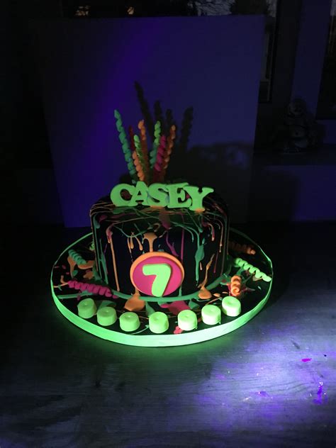 Neon Splash Cake Glow In The Dark Cake Glow Party Neon Glow